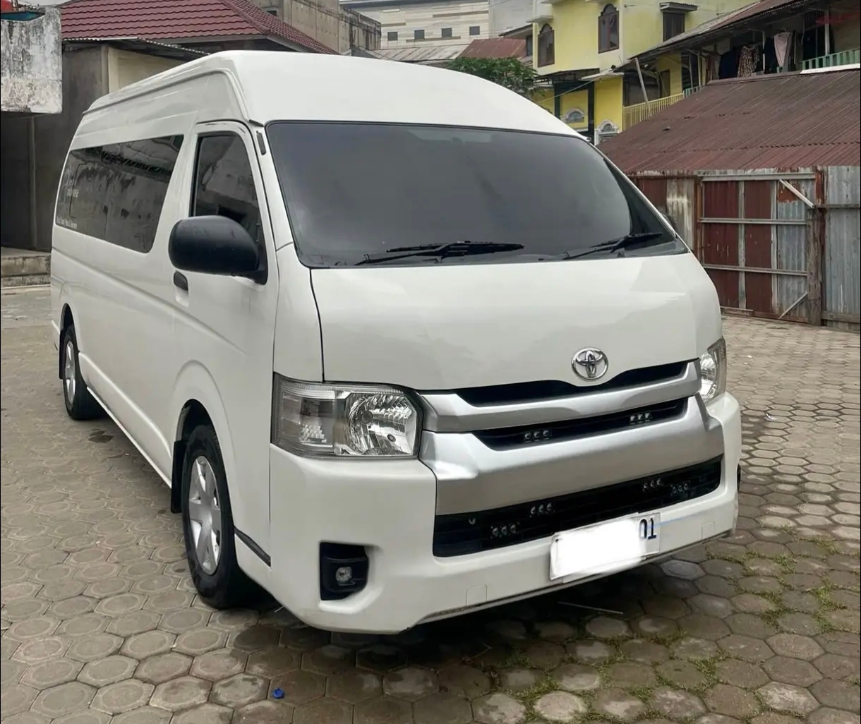 Toyota Hiace